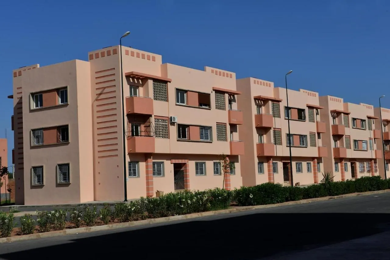 Chic Stay Near Oasiria Marrakesh Apartment