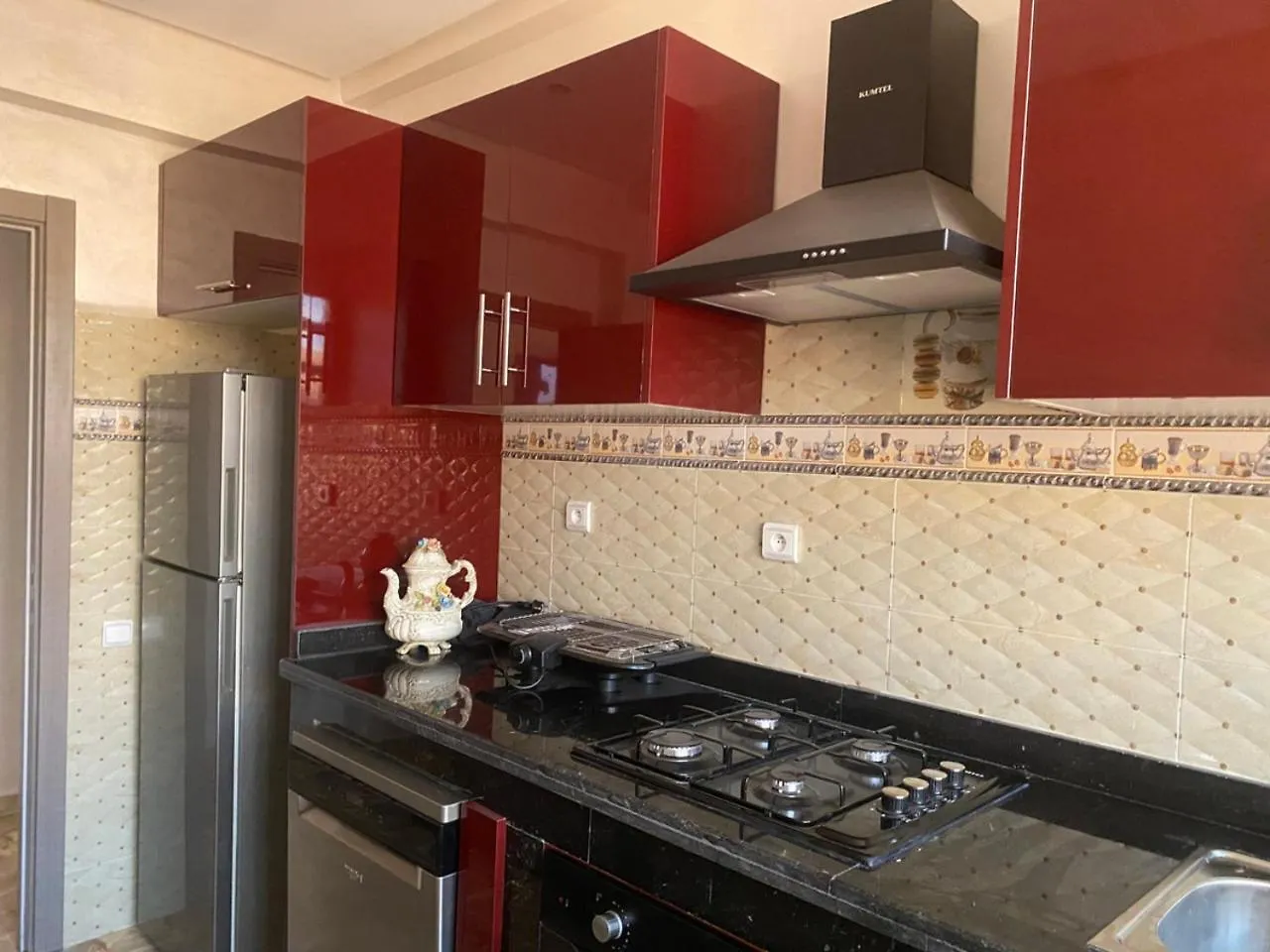 Chic Stay Near Oasiria Marrakesh Apartment
